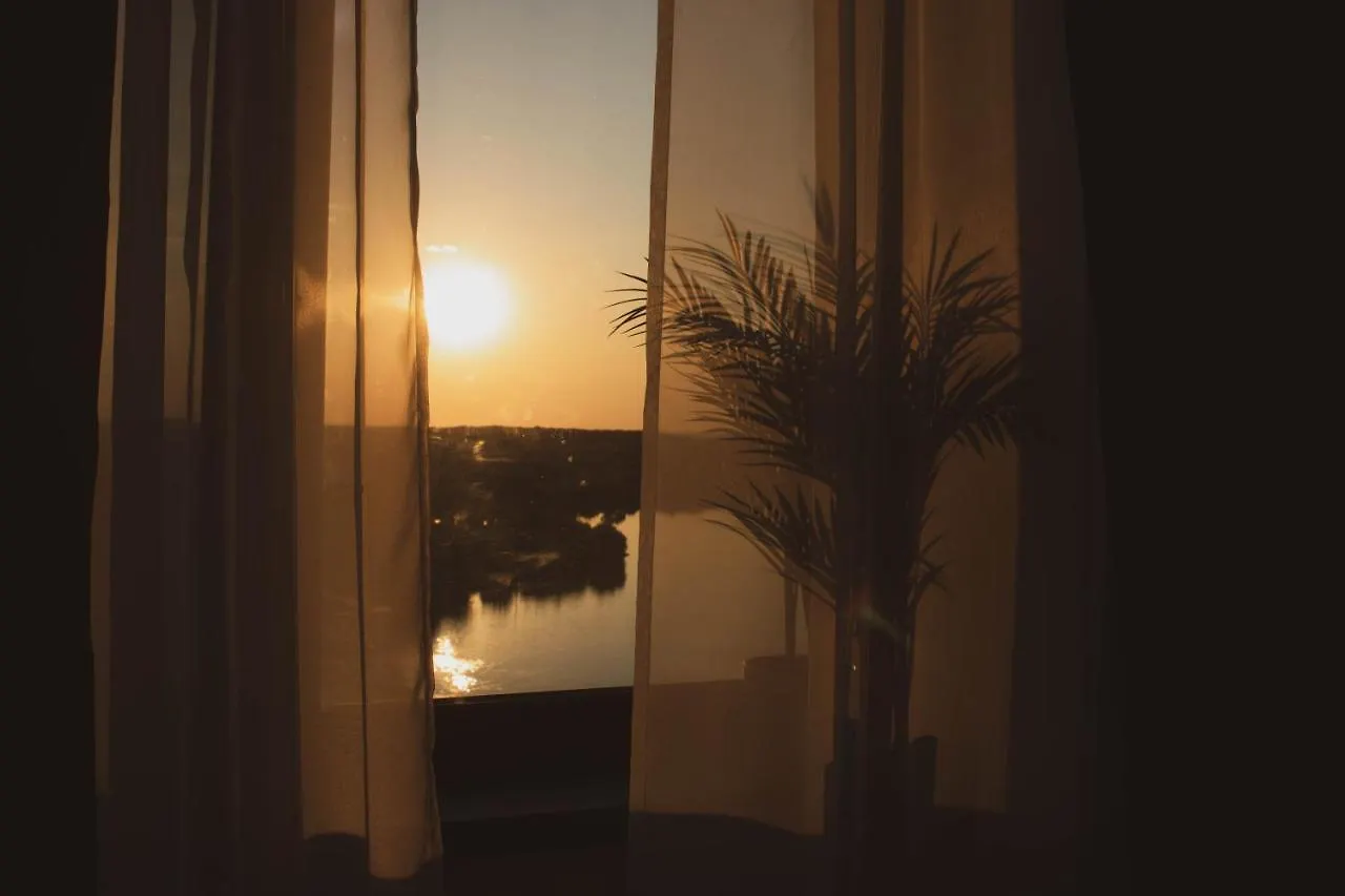 Cozy Special Lake View Residence Bucharest