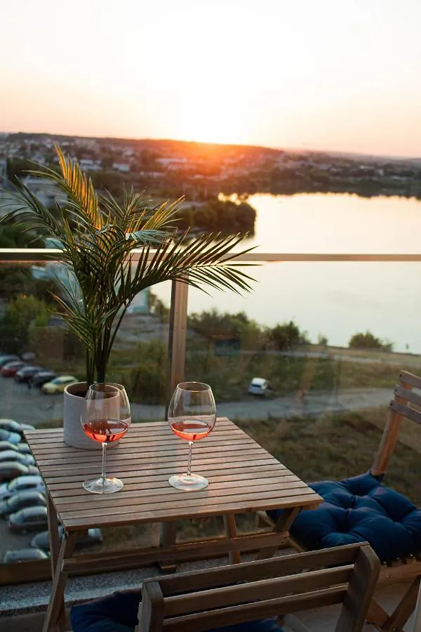 Cozy Special Lake View Residence Bucharest Romania