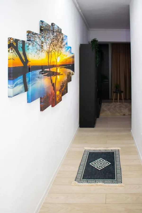 Cozy Special Lake View Residence Bucharest